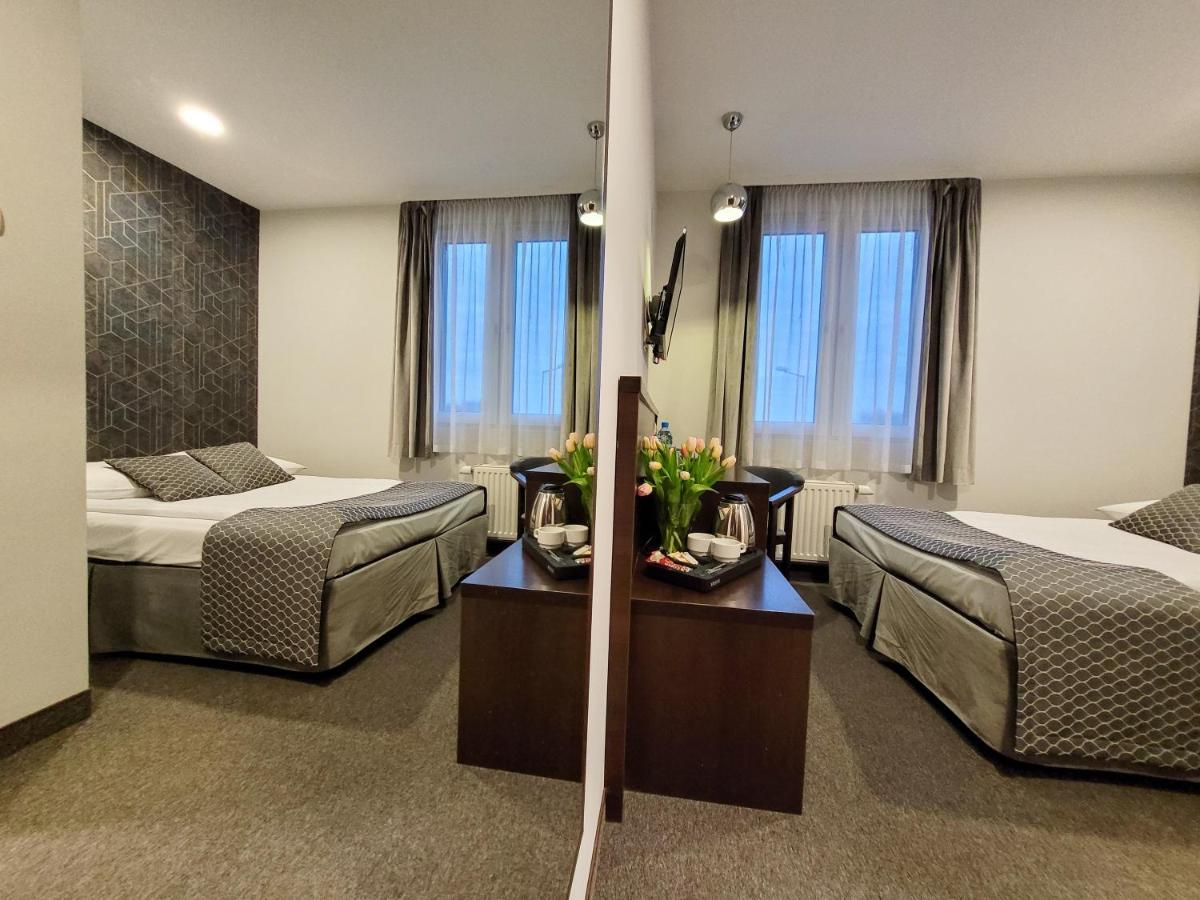 Fero Express Klimatyzowane Ac Hotel 3*