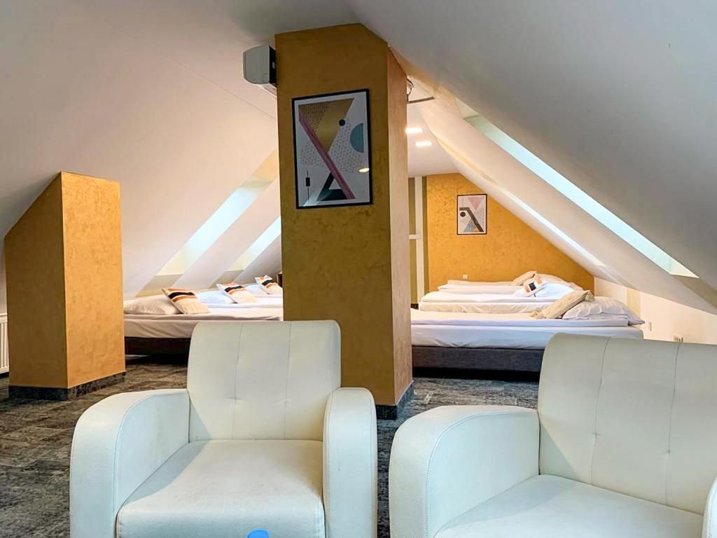 Fero Express Klimatyzowane Ac 3*