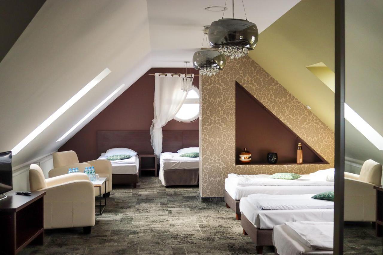 Fero Express Klimatyzowane Ac Hotel 3*