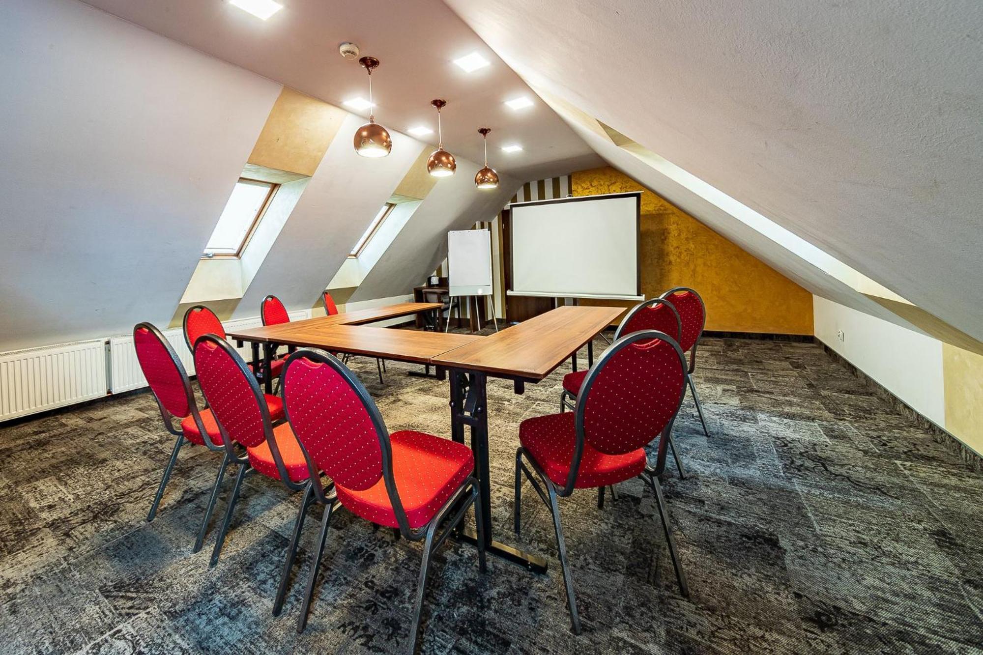 Fero Express Klimatyzowane Ac Hotel Krakow